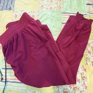 Women’s Jogger Scrub Bottoms